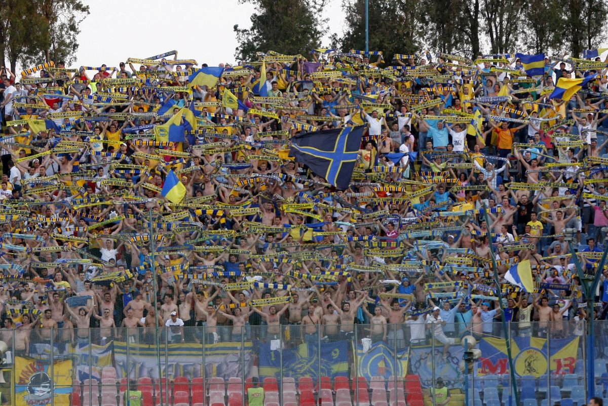 Top 3 curiozități înainte de FCSB - Petrolul: de când n-au mai câștigat „găzarii” la București, cel mai violent derby și 5 scenografii de senzație