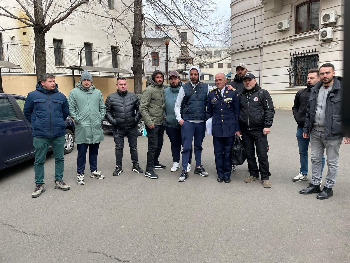 Astăzi s-a judecat al doilea termen al recursului privind palmaresul Stelei » GSP oferă toate detaliile: Un fan a strigat: „Noi cu cine să ținem, cu pușcăriașii?”