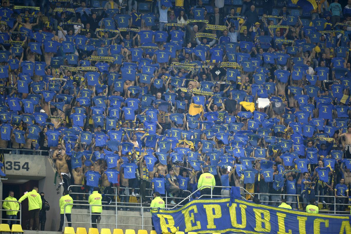 Top 3 curiozități înainte de FCSB - Petrolul: de când n-au mai câștigat „găzarii” la București, cel mai violent derby și 5 scenografii de senzație