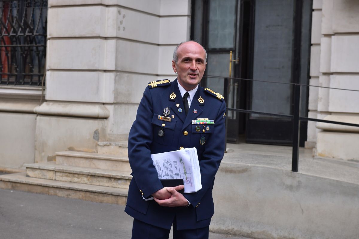 Astăzi s-a judecat al doilea termen al recursului privind palmaresul Stelei » GSP oferă toate detaliile: Un fan a strigat: „Noi cu cine să ținem, cu pușcăriașii?”