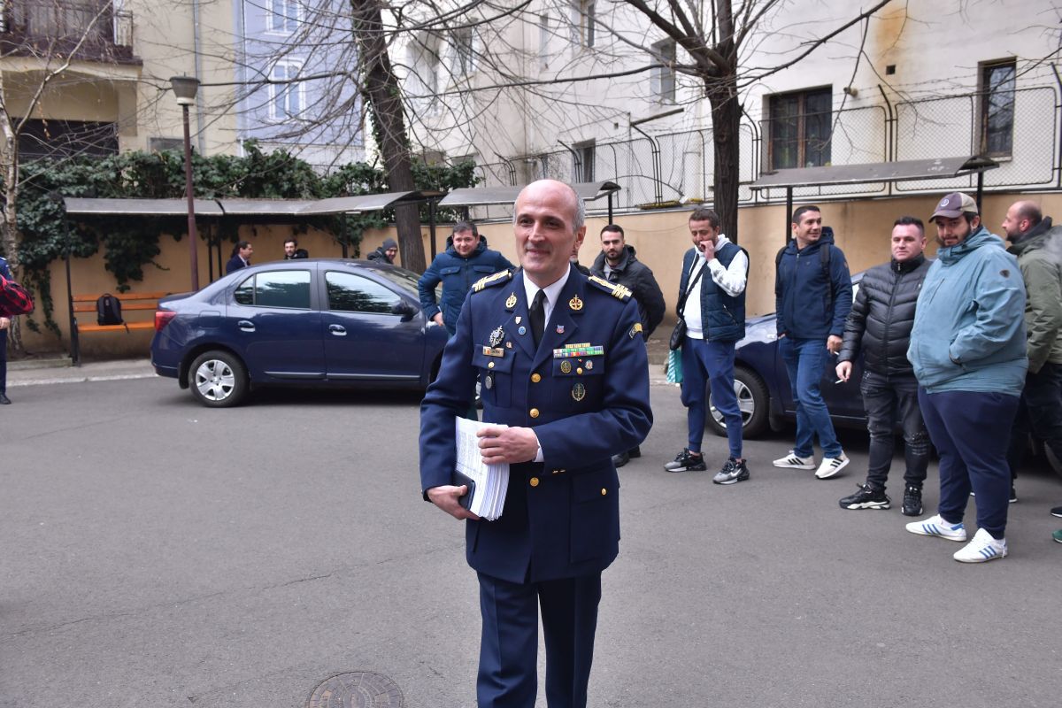 Astăzi s-a judecat al doilea termen al recursului privind palmaresul Stelei » GSP oferă toate detaliile: Un fan a strigat: „Noi cu cine să ținem, cu pușcăriașii?”