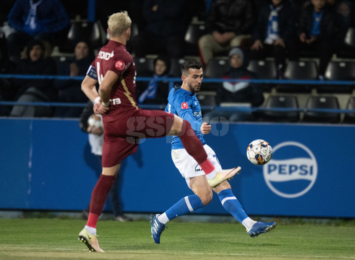 Farul - CFR Cluj 1-1 » Au dat-o la pace în duelul campioanelor, iar Hagi tremură în continuare pentru locul de play-off! Clasamentul actualizat + notele GSP