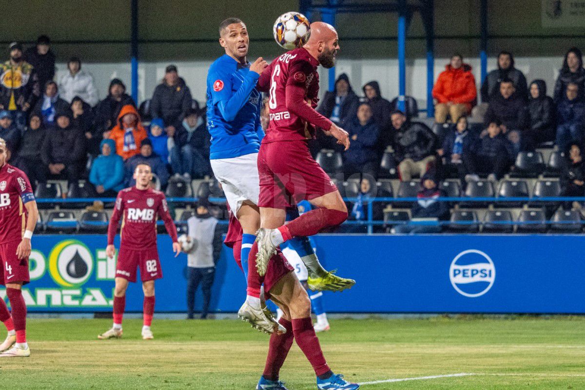 Farul - CFR Cluj 1-1 » Au dat-o la pace în duelul campioanelor, iar Hagi tremură în continuare pentru locul de play-off! Clasamentul actualizat + notele GSP