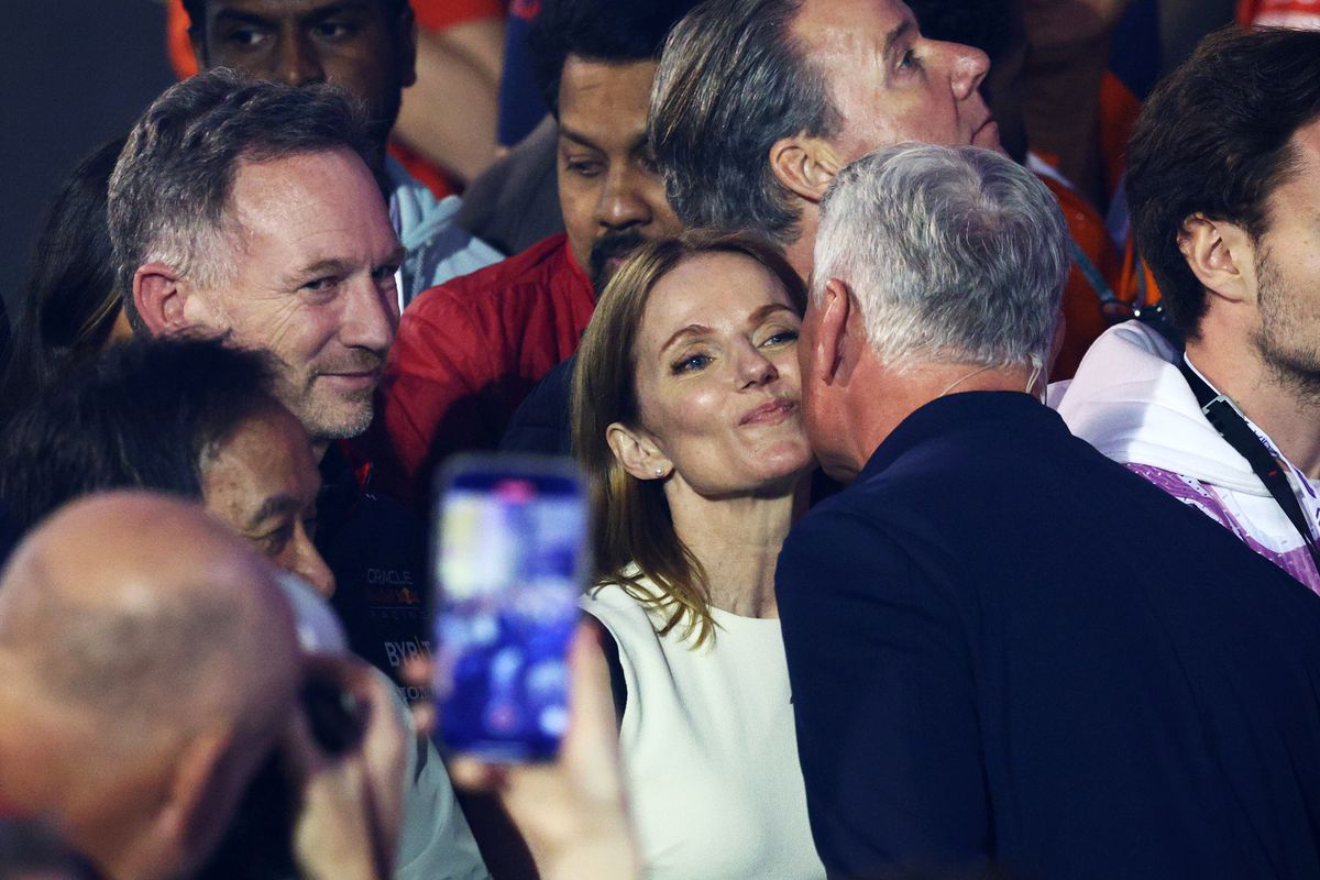 Gerri Halliwell alături de Christian Horner în Bahrain