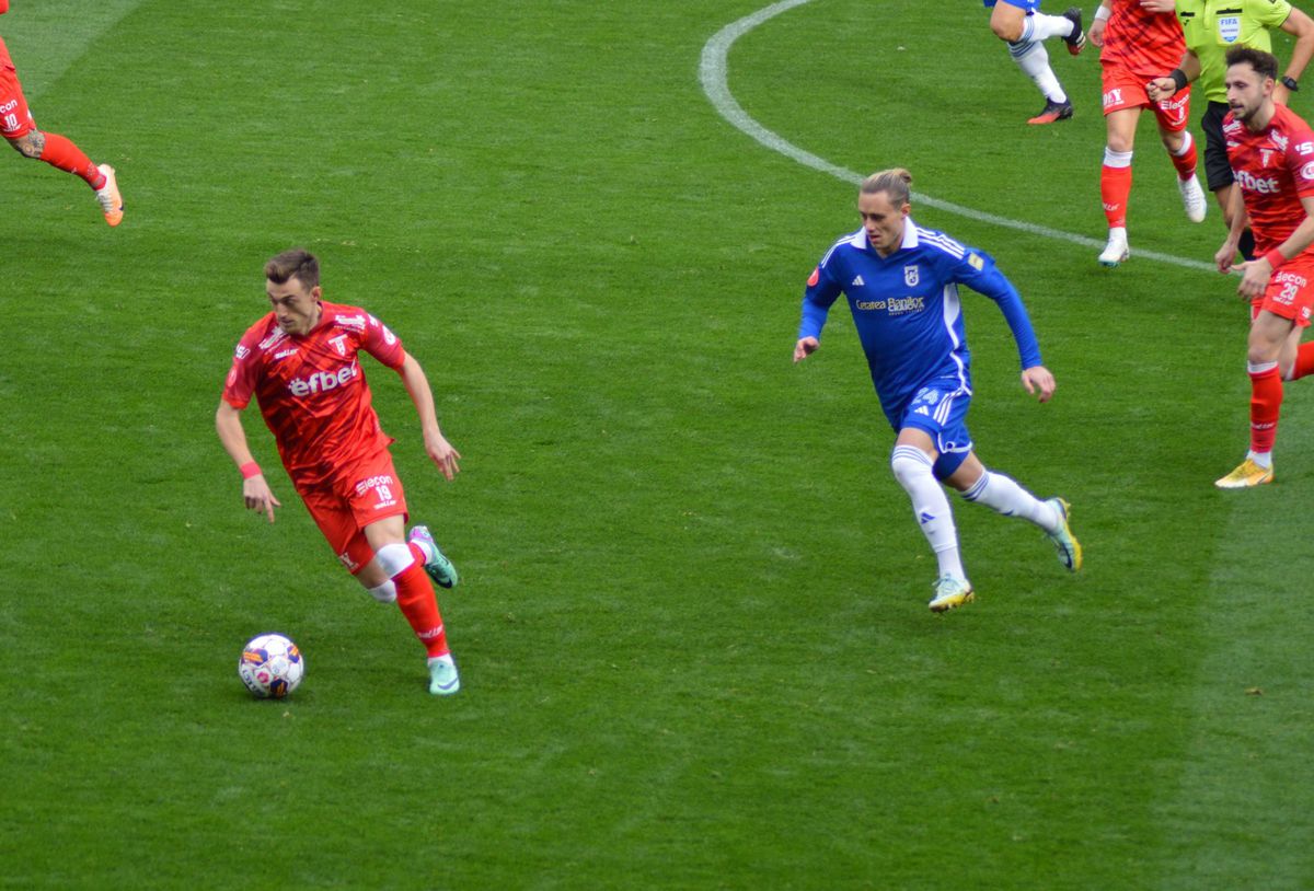 UTA Arad o învinge pe FCU Craiova. „Bătrâna Doamnă” urcă pe loc de play-off, oltenii se scufundă