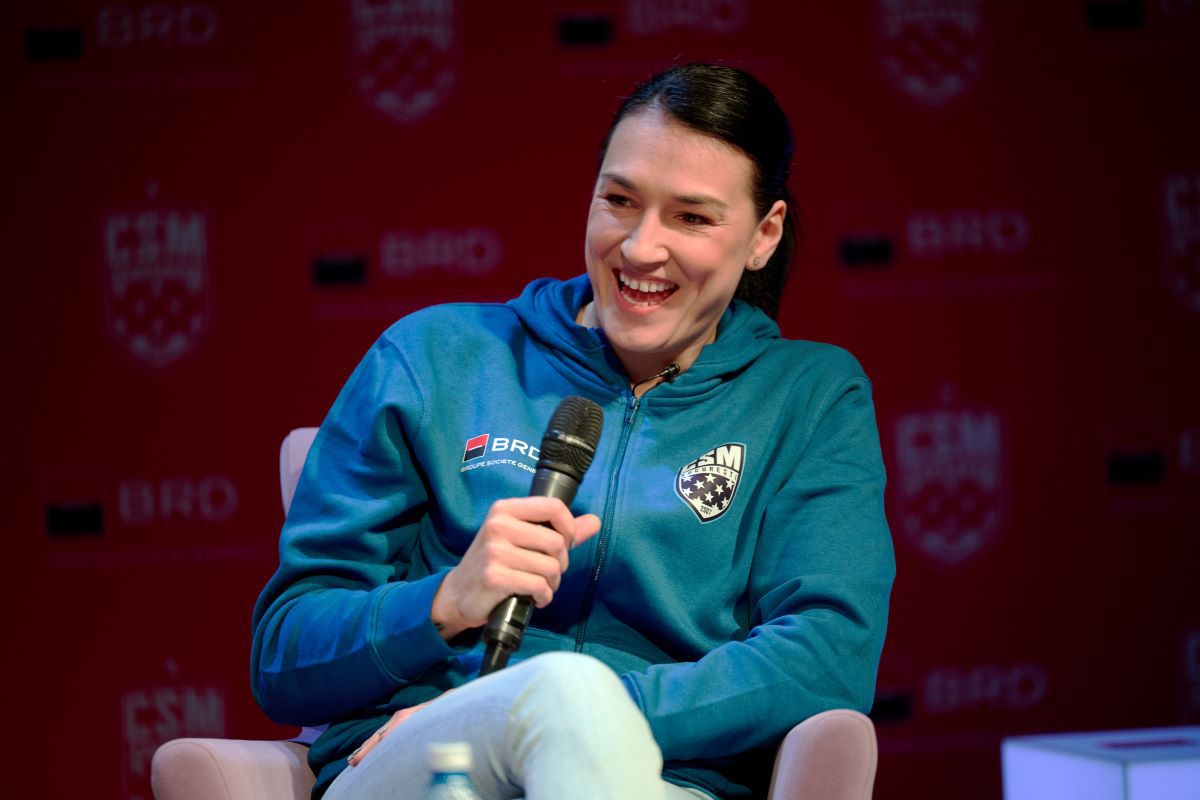 Cristina Neagu, cea mai mare handbalistă din istoria României, și-a anunțat RETRAGEREA, la pupitrul știrilor cu Andreea Esca!
