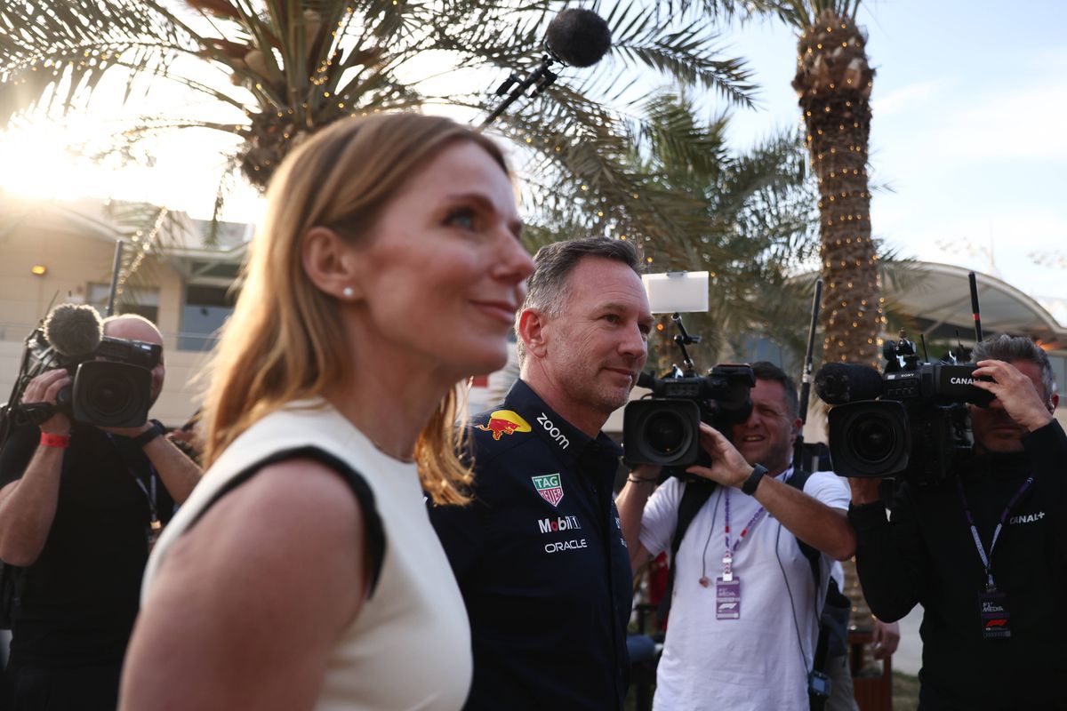 Gerri Halliwell alături de Christian Horner în Bahrain