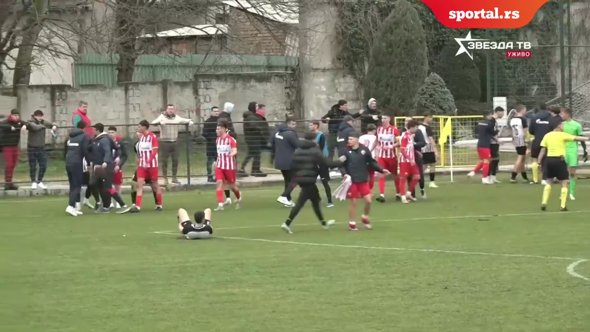 Bătaie generală la Steaua Roșie - Partizan! » I-a călcat tricoul în picioare, i-a dat cu mingea în cap, apoi a urmat haosul + Presa reacționează: „imagine catastrofală”