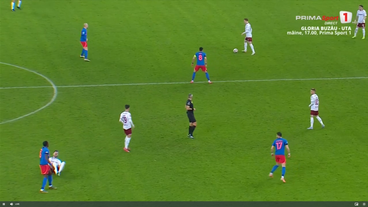 Decizie controversată în Rapid - FCSB! Eliminat după două galbene în 4 minute