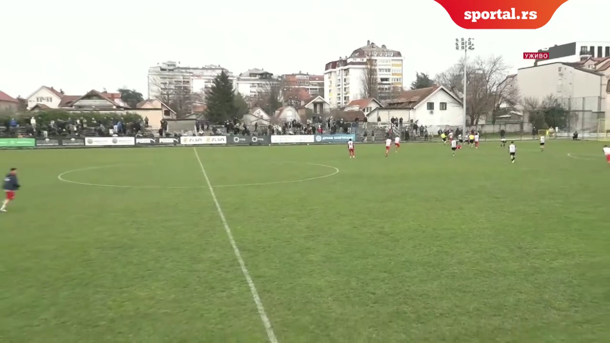 Bătaie generală la Steaua Roșie - Partizan! » I-a călcat tricoul în picioare, i-a dat cu mingea în cap, apoi a urmat haosul + Presa reacționează: „imagine catastrofală”