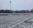 Gazonul din Superliga era acoperit de zăpadă cu 6 ore înainte de meci: cum arată acum