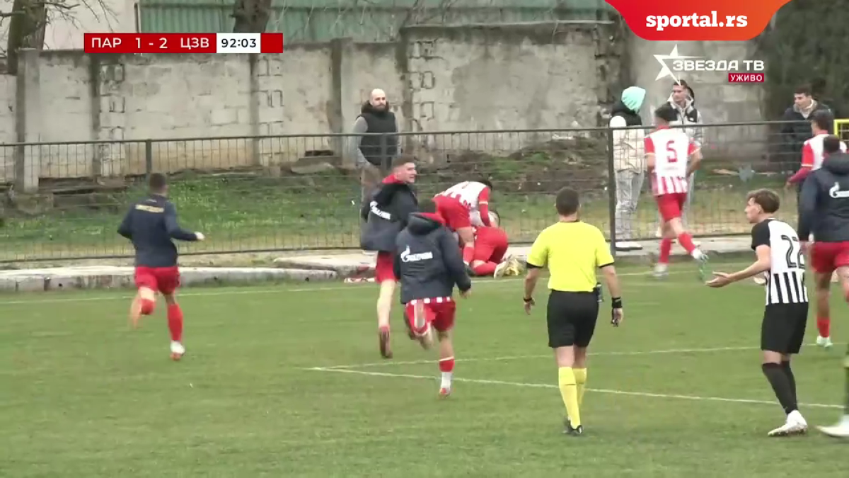 Bătaie generală la Steaua Roșie - Partizan! » I-a călcat tricoul în picioare, i-a dat cu mingea în cap, apoi a urmat haosul + Presa reacționează: „imagine catastrofală”