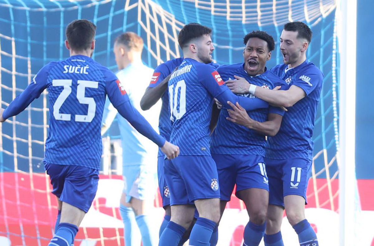 Haos la derby-ul dintre Dinamo Zagreb și Hajduk Split