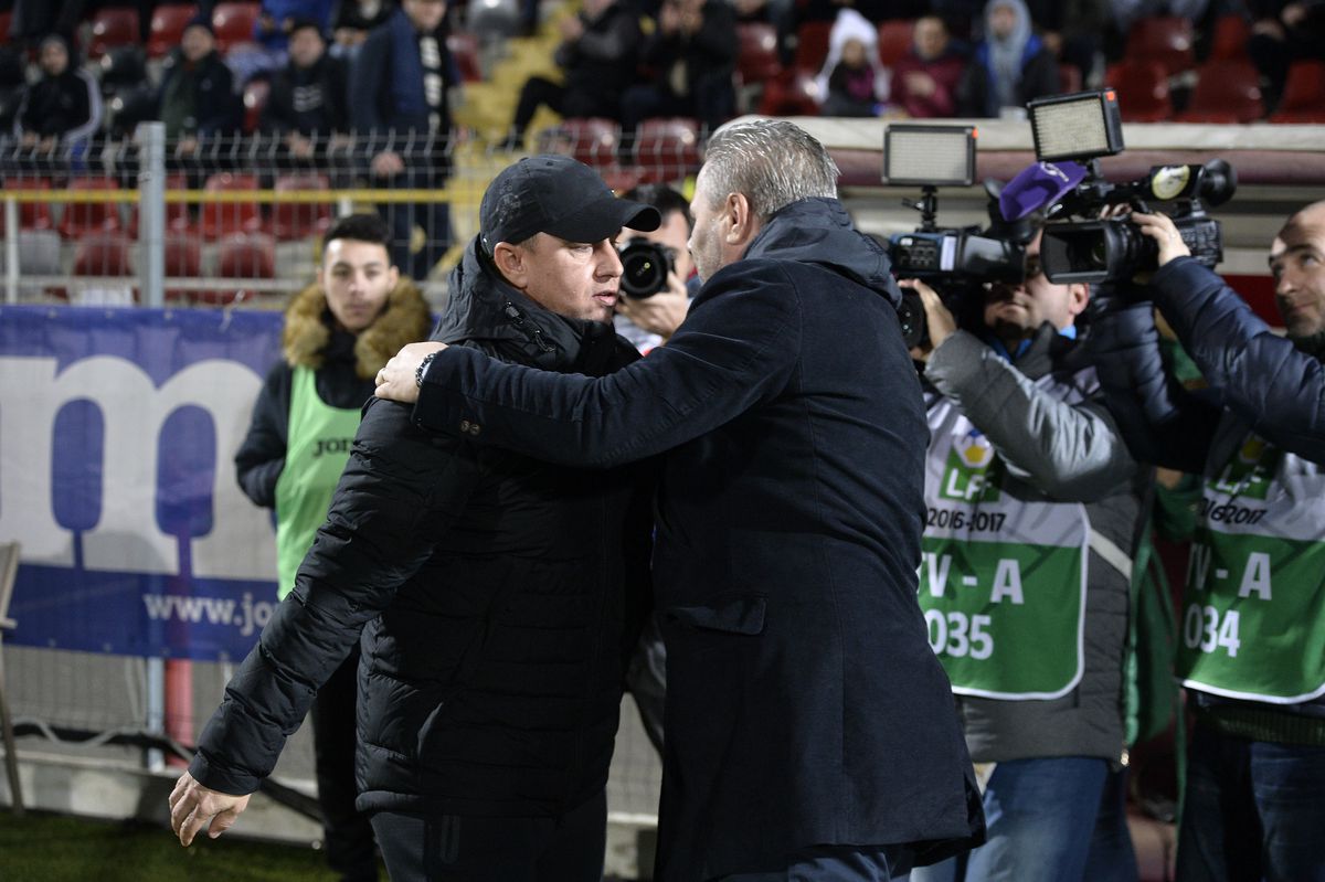 Ce s-a întâmplat la ultima victorie a lui Șumudică în fața rivalei FCSB » Vedetele care erau pe teren + cine a fost arbitru