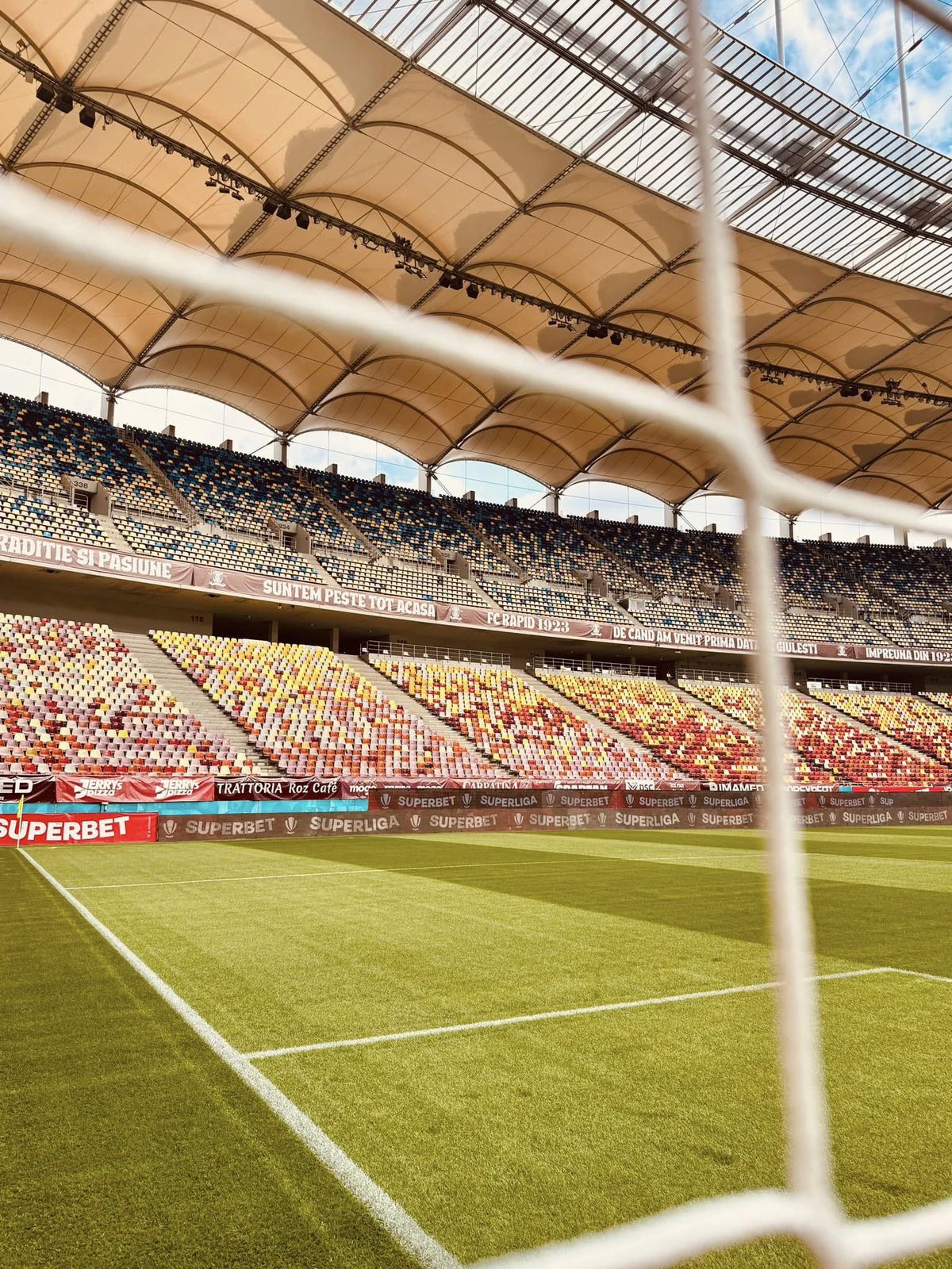 Rapid a modificat Arena Națională: „Astăzi, aici e Giulești” » Cum arată stadionul înainte de meciul cu FCSB