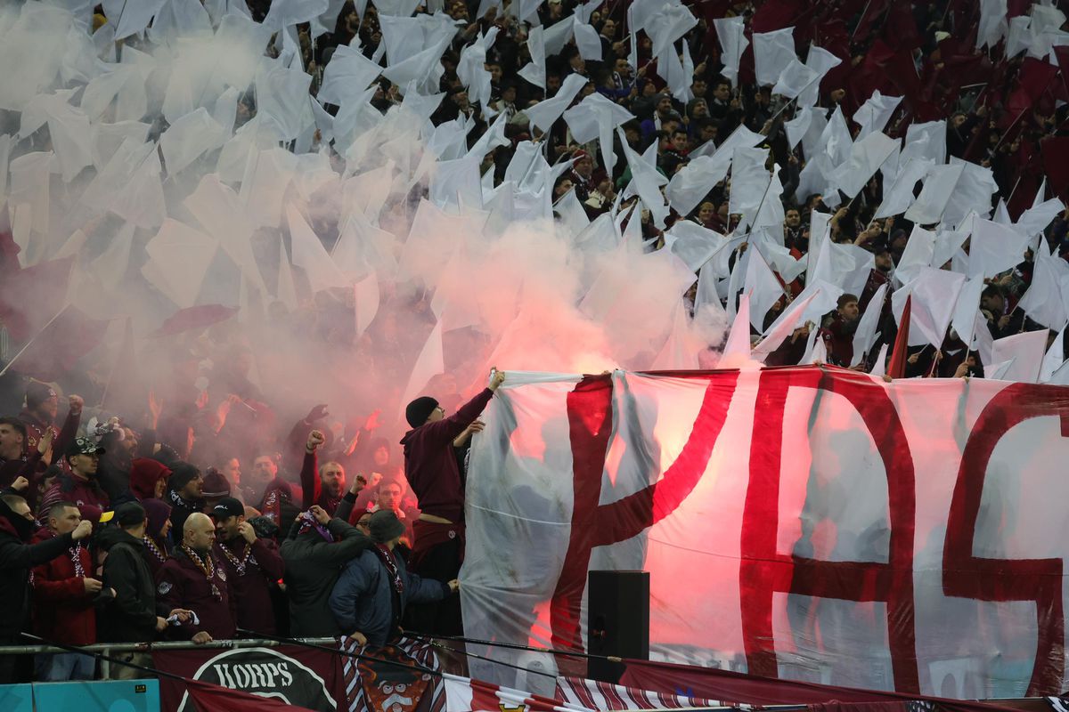 Scenografia suporterilor de la Rapid în meciul cu FCSB