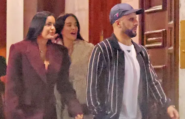 Starul lui AC Milan s-a abținut o singură zi! » A fost surprins cu două femei la 24 de ore după ce soția a plecat din țară