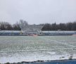 Gazonul din Superliga era acoperit de zăpadă cu 6 ore înainte de meci: cum arată acum