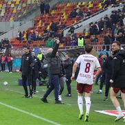 Marius Șumudică, dezlănțuit după golul lui Dobre în Rapid - FCSB/ foto Ionuț Iordache (GSP)
