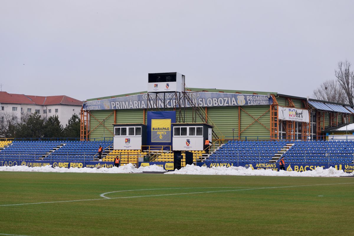 Unirea Slobozia - Rapid, imagini înaintea partidei din etapa 29