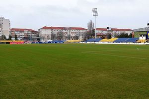 Unirea Slobozia - Rapid » Echipe de start + imagini de la stadion