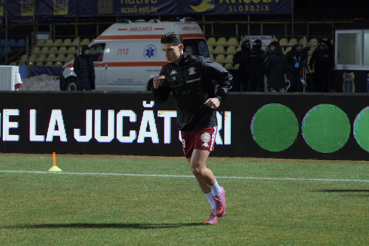 Unirea Slobozia - Rapid, imagini de la încălzire