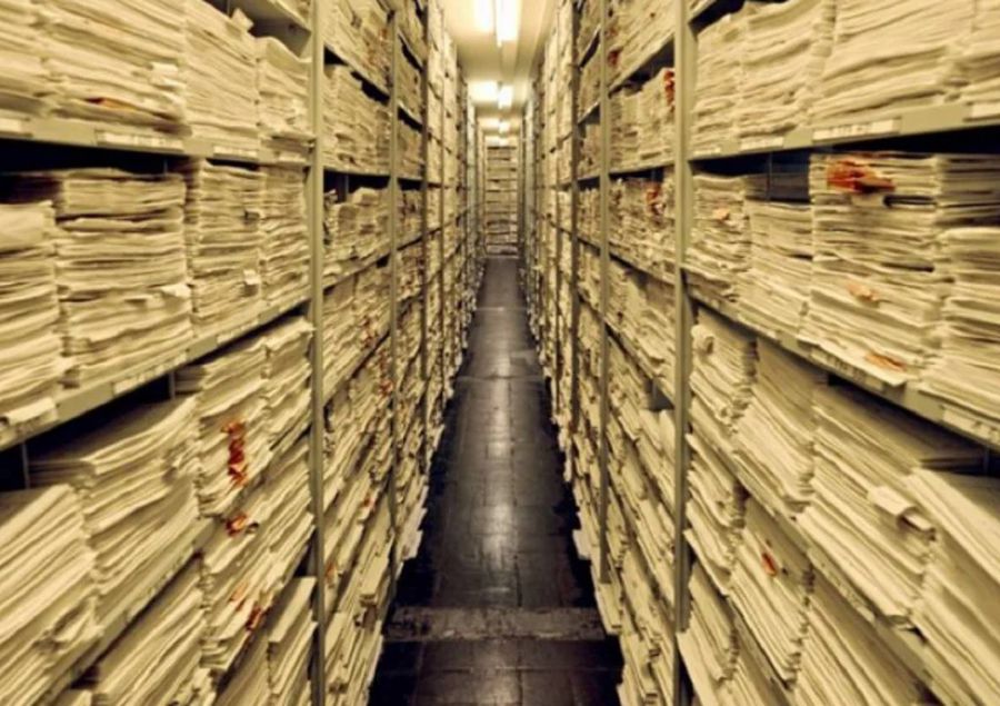 Serviciul I al Securității, cel care se ocupa cu tematica de Informații Interne, era unul dintre cele mai temute tentacule ale serviciilor secrete comuniste, cu milioane de pagini redactate în urma operațiunilor operative Dansul pe sârmă al lui Sorin Cârțu cu Securitatea: „Recrutat colaborator în clasa a X-a, abandonat, propus pentru reactivare” » Ce nume conspirativ avea și reacția: „N-am scris niciun cuvințel”