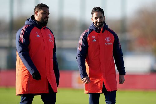 Ruben Amorim (dreapta) și secundul său, Adelio Candido, pe vremea când erau la Manchester United / Foto: Imago