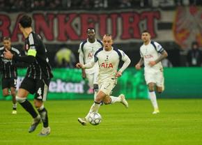 Tottenham, amendată drastic de UEFA după ce 3 suporteri au folosit salutul nazist la meciul din Liga Campionilor