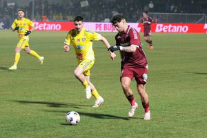 Unirea Slobozia - Rapid » Deschidere de scor în minutul 24: a marcat din nou în 2026! Centrare perfectă a lui Moruțan