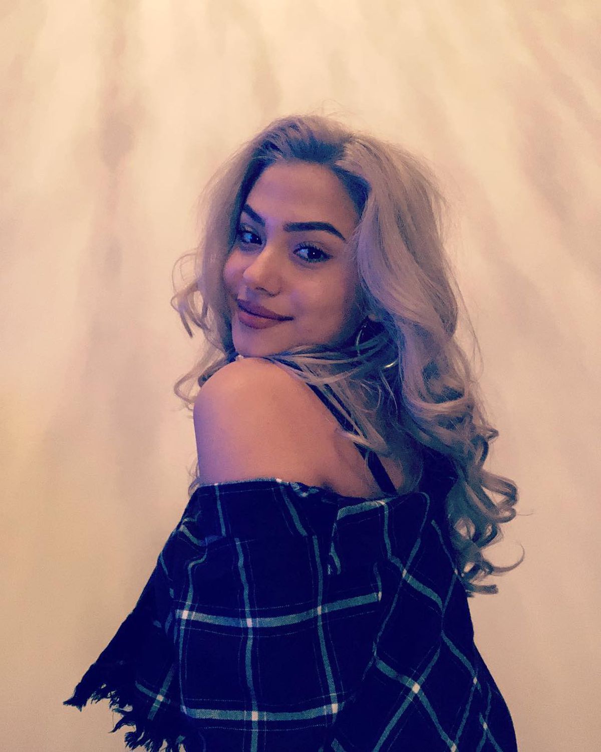 Andreea Stanuica - iubita lui Mihăilă