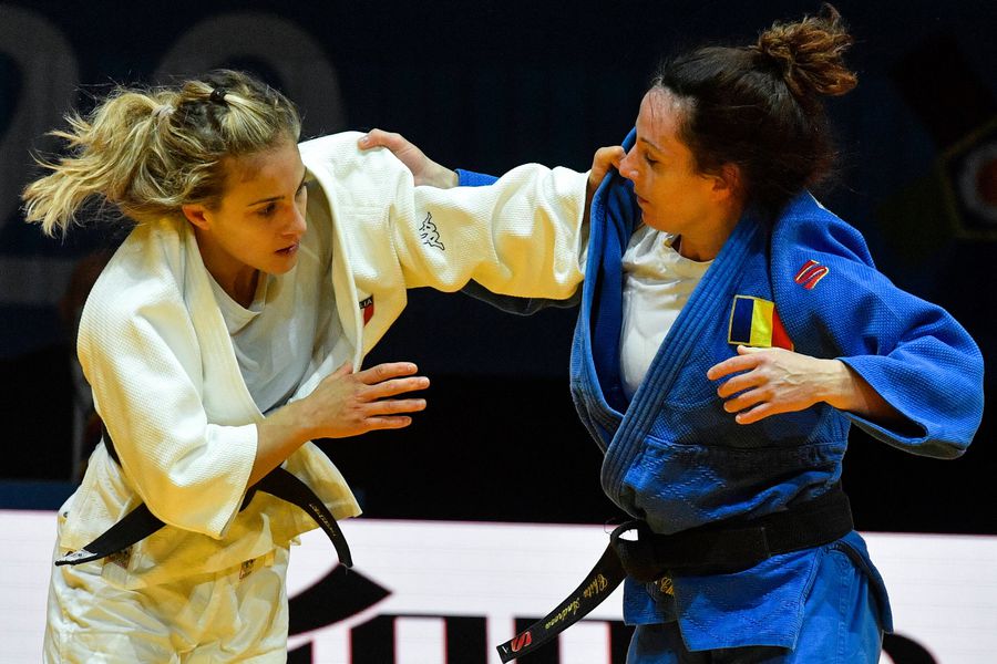 Andreea Chițu în acțiune FOTO Imago Images Andreea Chițu în acțiune FOTO Imago Images