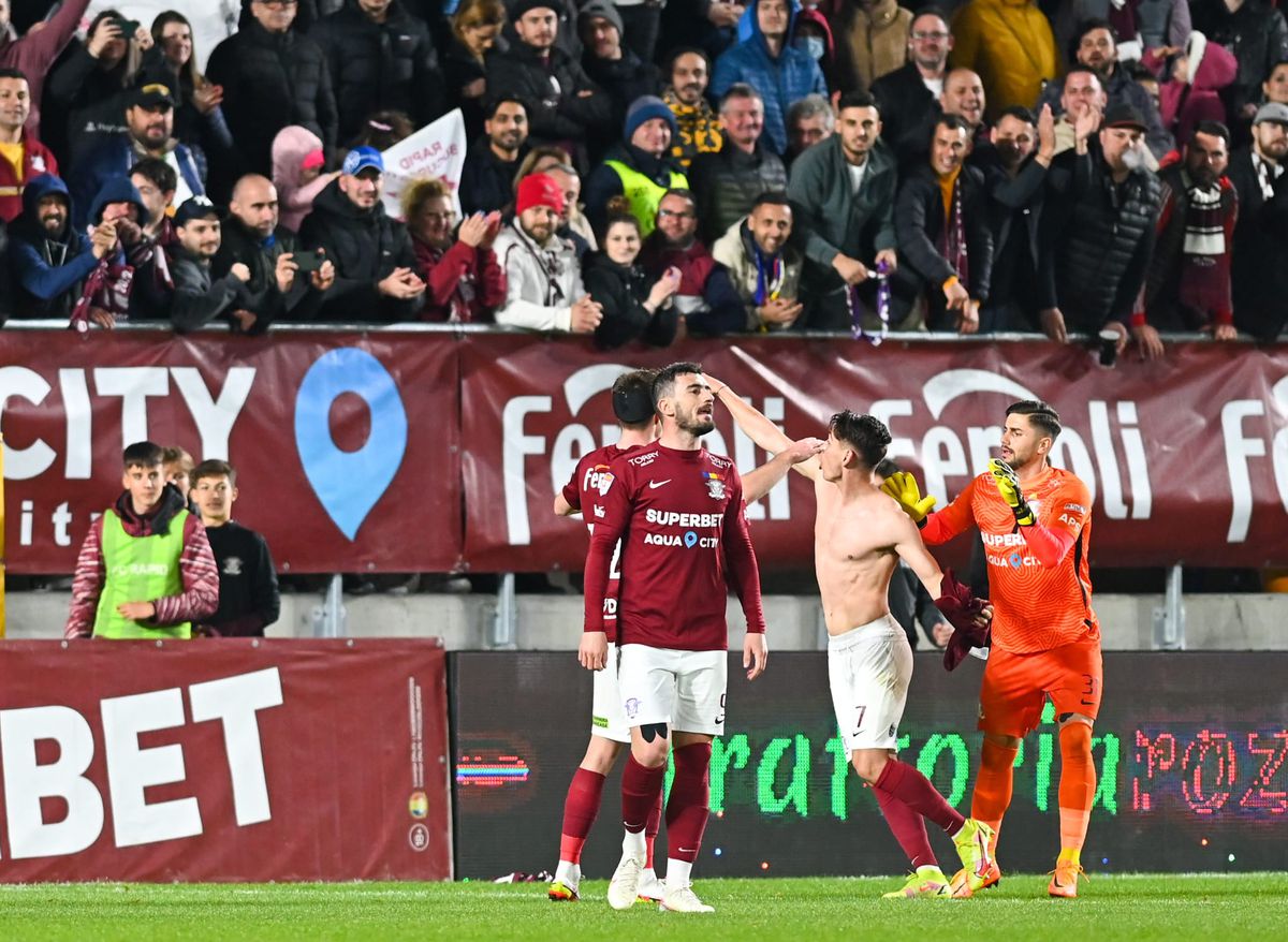 Adrian Mutu explică rolul fanilor în victoria Rapidului » Despre Sefer: „L-am vrut la Dinamo, îl așteptam la națională”