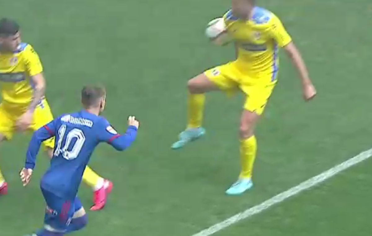 Penalty-ul primit de CSA Steaua în meciul cu Petrolul