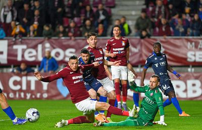 Mutu, 4 din 4! Spectacol la primul meci oficial din Giulești » Cum arată clasamentul în play-out