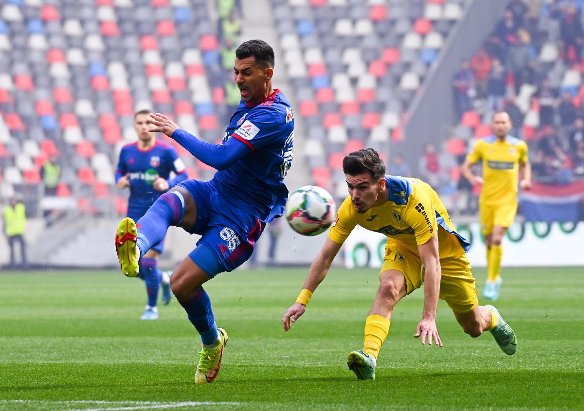 Daniel Oprița, încântat după CSA Steaua - Petrolul » Ce le-a spus jucătorilor la pauză