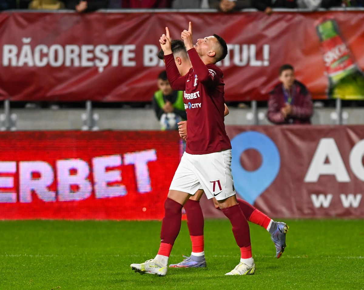 Lovitură pentru Rapid: „S-a accidentat, nu mai joacă până la sfârșitul sezonului” + Omul momentului în Giulești, prins între agent și club: „Nu e etic ce fac”