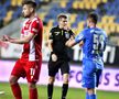 La scorul de 0-0, Andrei Chivulete nu a văzut un penalty pentru Dinamo / Foto: Imago Images