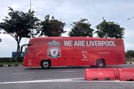 Autocarul lui Liverpool, atacat de fanii lui Manchester City la finalul partidei » O cărămidă a fost aruncată în direcția lui Jurgen Klopp
