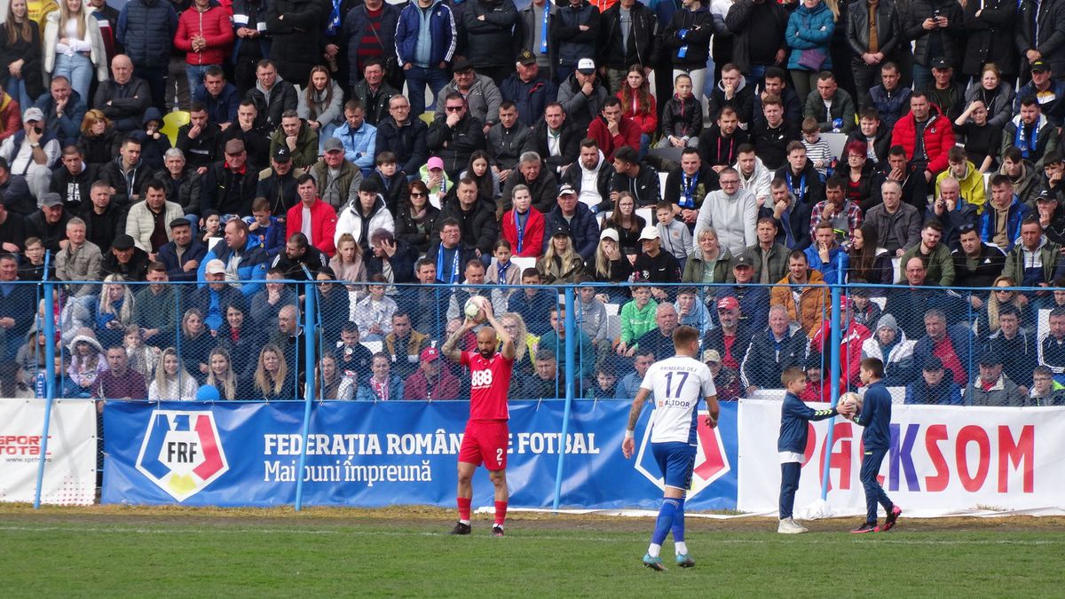 Unirea Dej - Dinamo 0-3 » „Câinii” câștigă la scor de neprezentare și fac un pas uriaș spre „baraj!” Miza următorului meci e IMENSĂ!