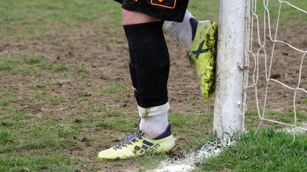 Aurică a lu' Purcaru din Adânca a jucat contra lui Dobrin! » Vedeta „Raj Kapur” a explicat cum se „antrenează”: „La cât am băut aseară, mă mir că mai sunt viu”