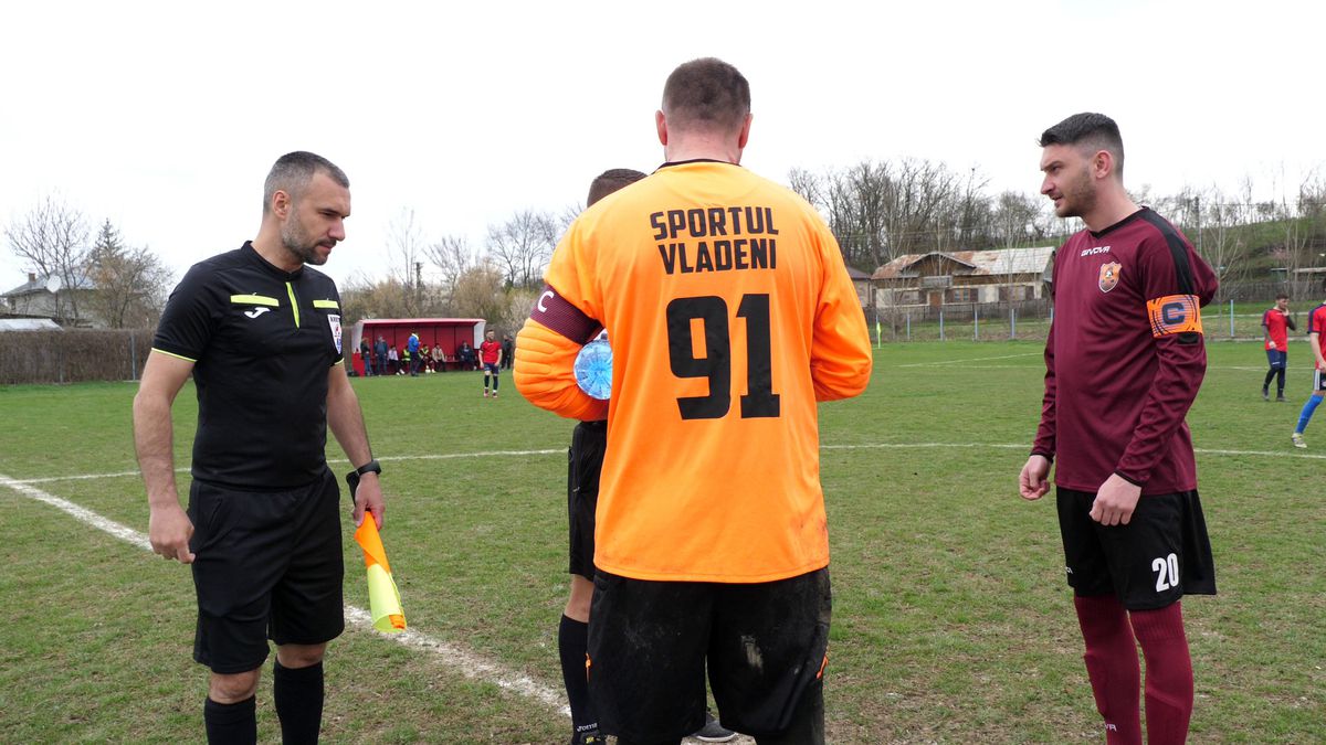 Aurică a lu' Purcaru din Adânca a jucat contra lui Dobrin! » Vedeta „Raj Kapur” a explicat cum se „antrenează”: „La cât am băut aseară, mă mir că mai sunt viu”