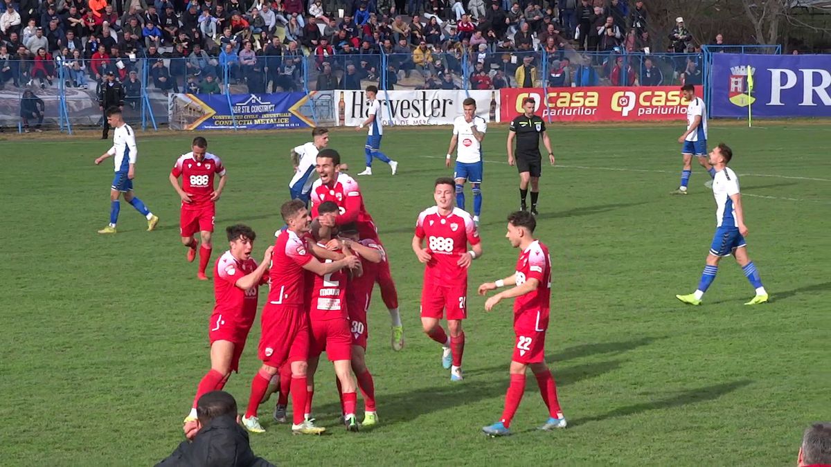 Unirea Dej - Dinamo 0-3 » „Câinii” câștigă la scor de neprezentare și fac un pas uriaș spre „baraj!” Miza următorului meci e IMENSĂ!