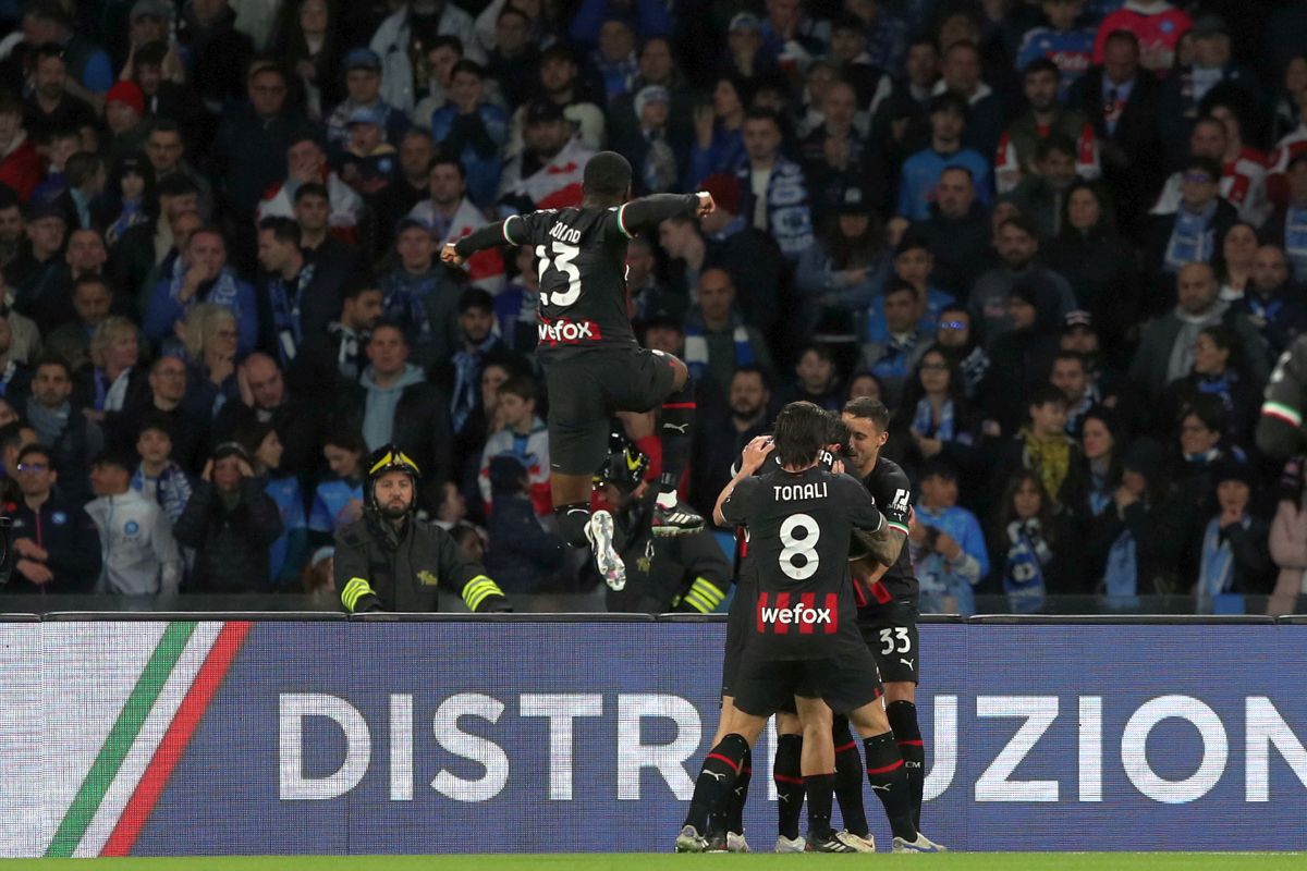 Napoli - AC Milan, derby cu parfum de Champions League în Serie A