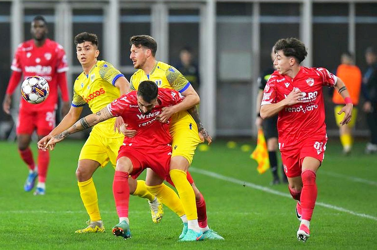 Fotbalistul de la Dinamo care a răbufnit după 1-1 cu Petrolul, taxat imediat în direct: „Vorbește fără să gândească”