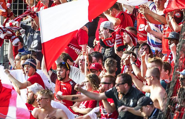 Scandal în The Guardian! UEFA, acuzată că intimidează un club pentru o scandare! Ripostă oficială: „Suntem din Bergen și cântăm ce vrem!"