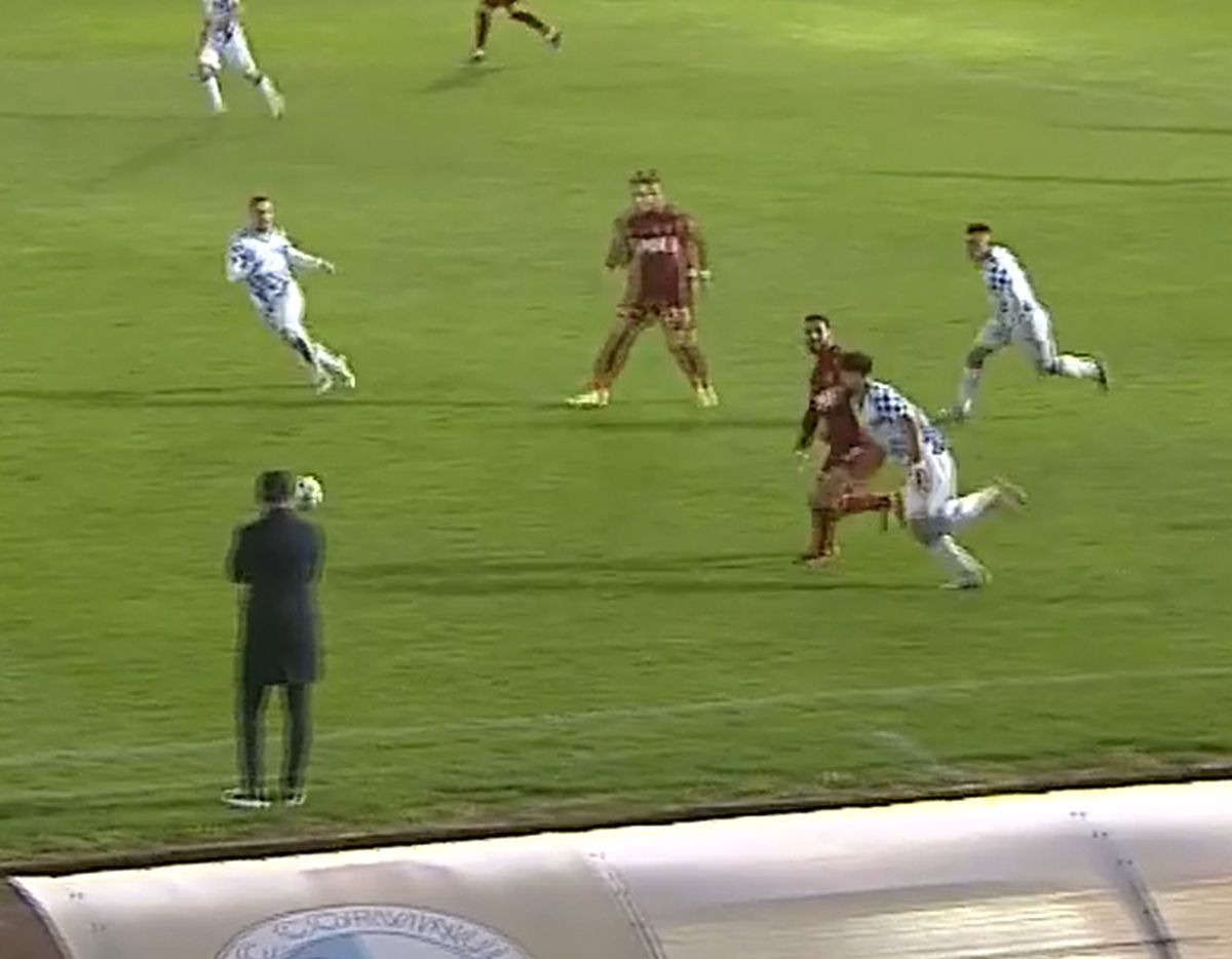 Tachtsidis l-a exasperat pe Mutu » Gest inexplicabil chiar în fața antrenorului: „Nu faci așa ceva!”