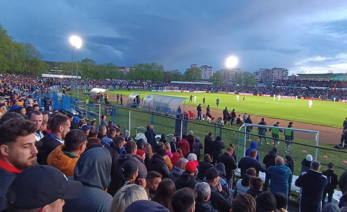 Șocant: CFR Cluj, DEZMEMBRATĂ la Hunedoara, în primul „sfert” din Cupa României Betano! Adio, Mutu?