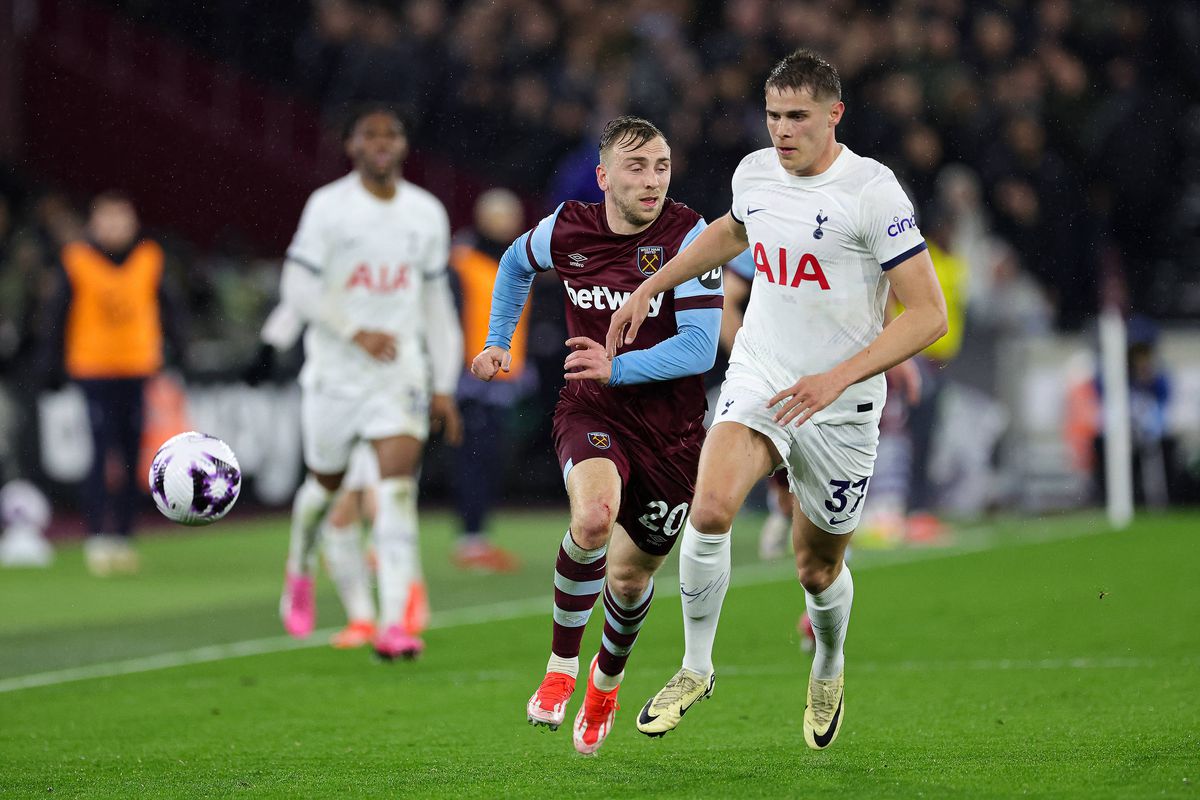 Remiză spectaculoasă între West Ham și Tottenham în derby-ul zilei din Premier League