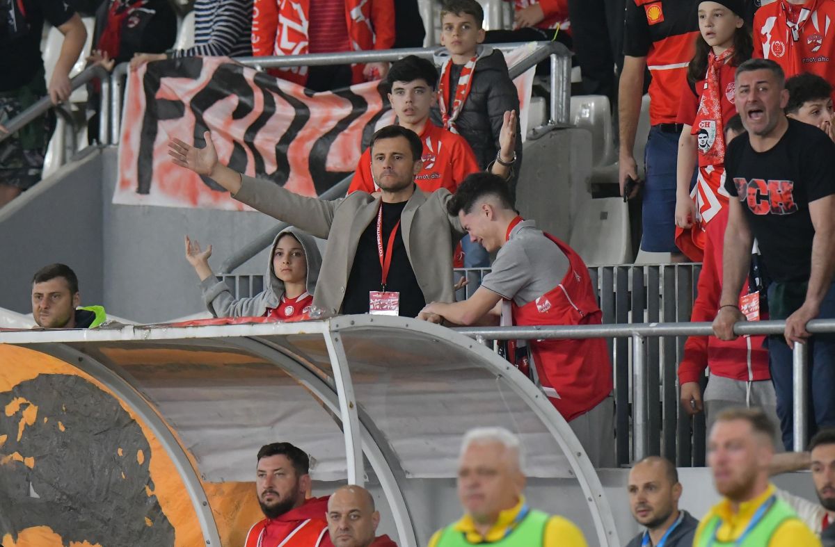 A plâns în hohote lângă Andrei Nicolescu! Fotoreporterul GSP a surprins imaginile durerii la Dinamo